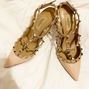 Valentino Rockstud Slingback 100mm Pump POUDRE 995